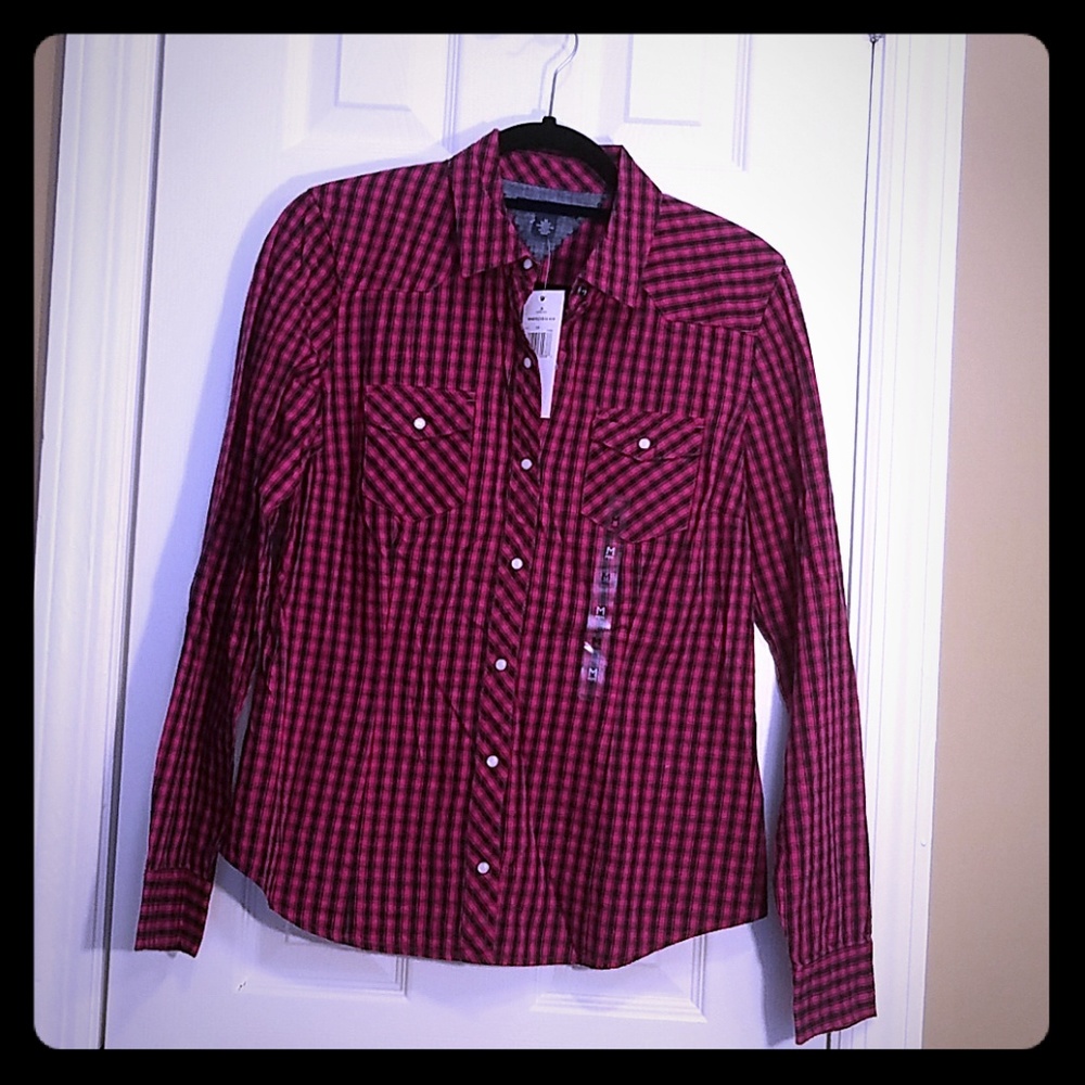 NWT M Pink and Blue Tommy Hilfiger Button Down